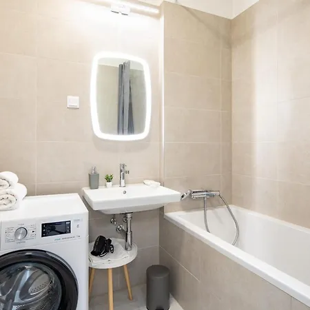 Διαμέρισμα Balcony - Modern - Very Comfy *