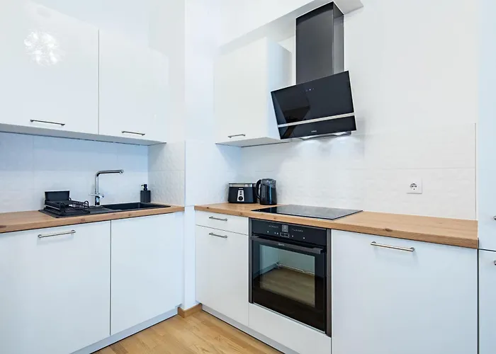 Balcony - Modern - Very Comfy Apartment *