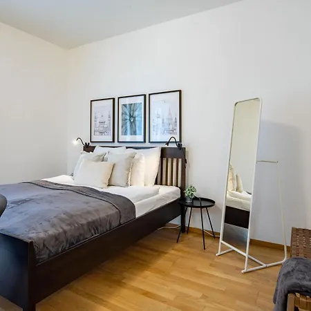 Balcony - Modern - Very Comfy * Budapest